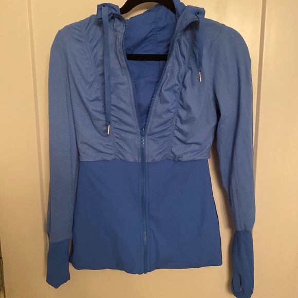 Lululemon Dance Jacket- like new! - Picture 4 of 8